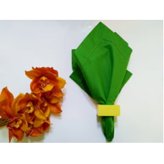 Kit com 6 guardanapos em algodão verde claro com ajour