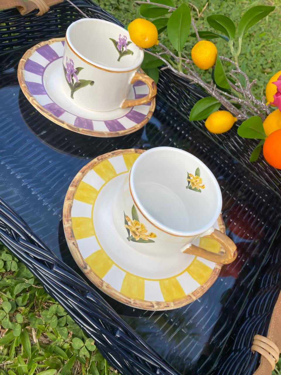 Xícara de Chá Orquídea em Porcelana com 8